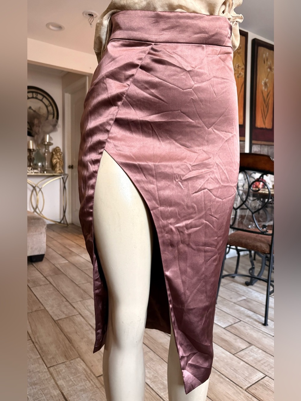 Meshki Mauve Pink High-Slit Satin Midi Skirt